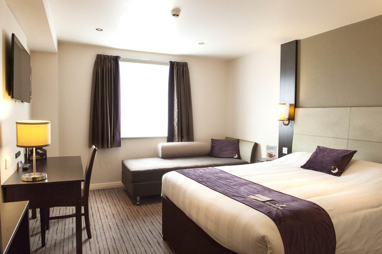 Premier Inn Glasgow Pacific Quay Ruang foto
