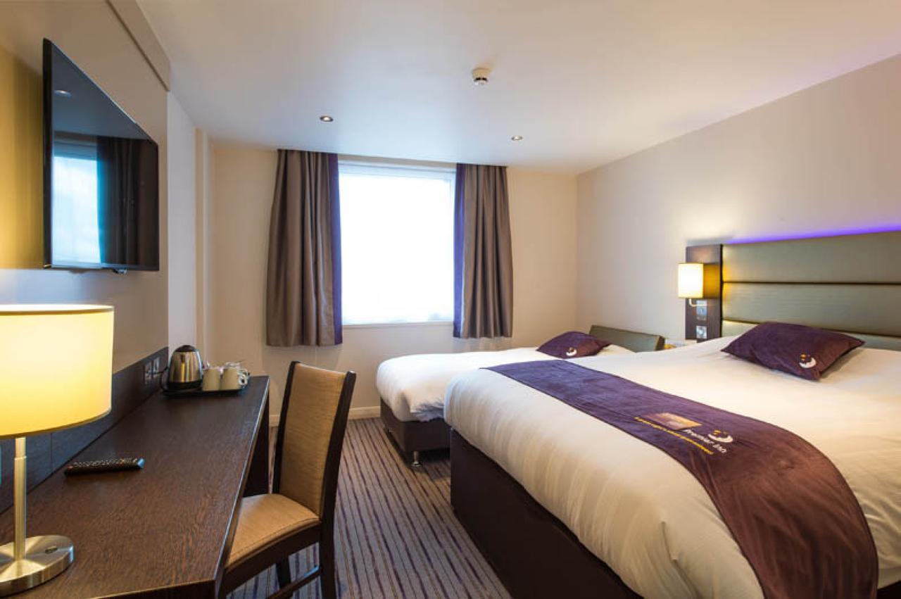 Premier Inn Glasgow Pacific Quay Bagian luar foto