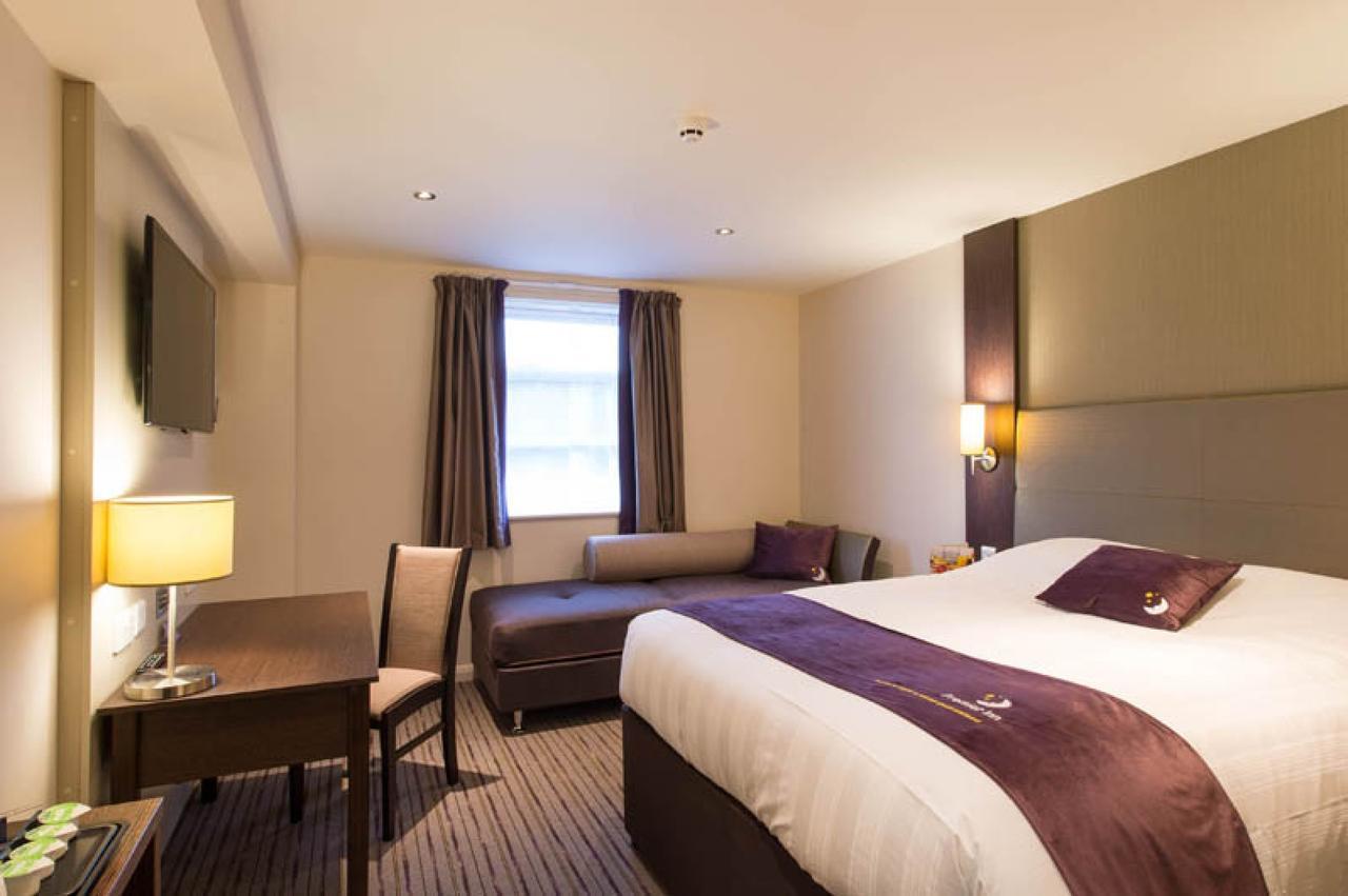 Premier Inn Glasgow Pacific Quay Bagian luar foto